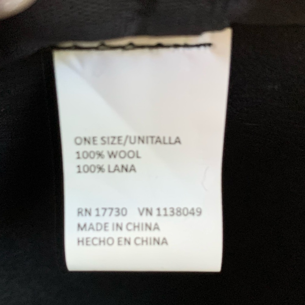 Black Wool Hat - image 3